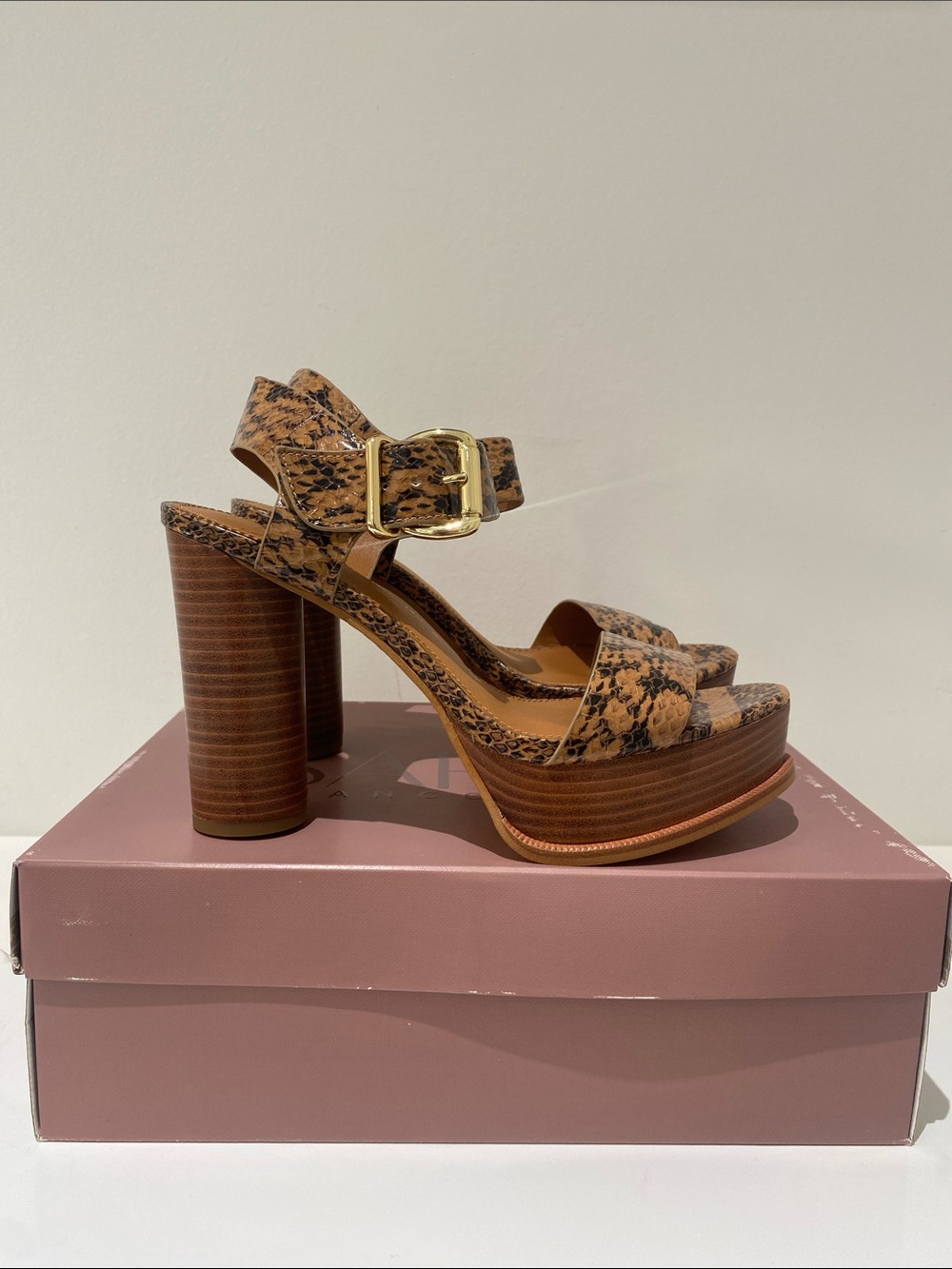 NIB Sarto Franco Sarto Katerina Platform Sandals Shoes Heels Brown Animal 8M